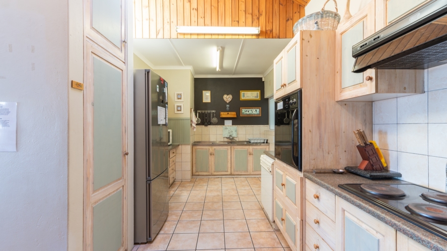 5 Bedroom Property for Sale in Sunny Seas Estate Western Cape